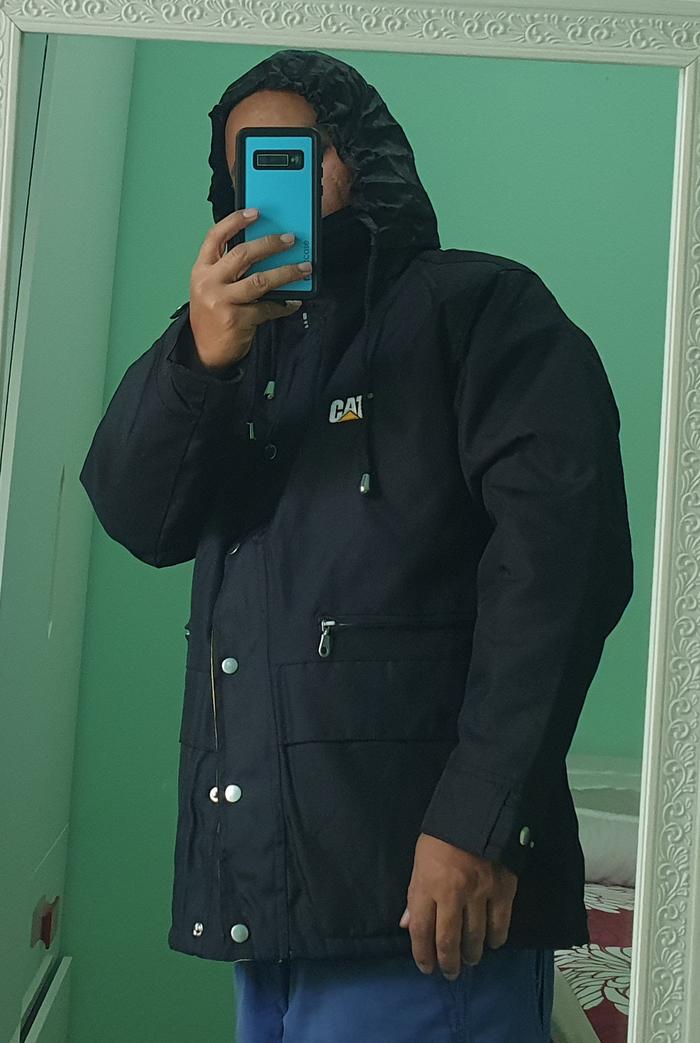 Jaket Hitam Caterpillar