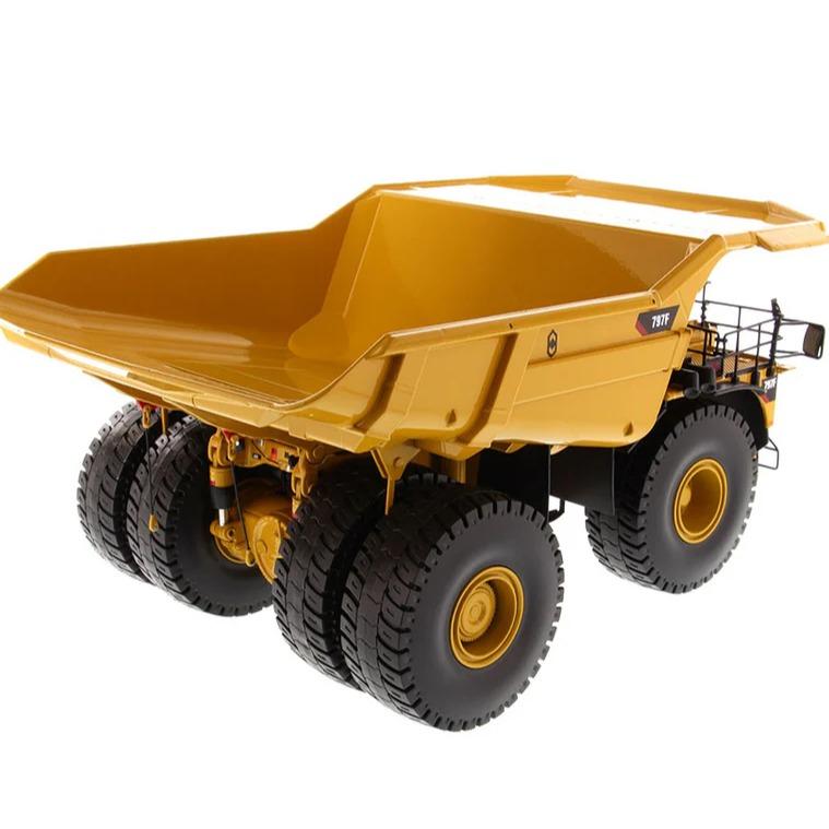 1:50 - Cat 797F Off-Highway Mining Truck – Tier 4 Diecast Masters 85655