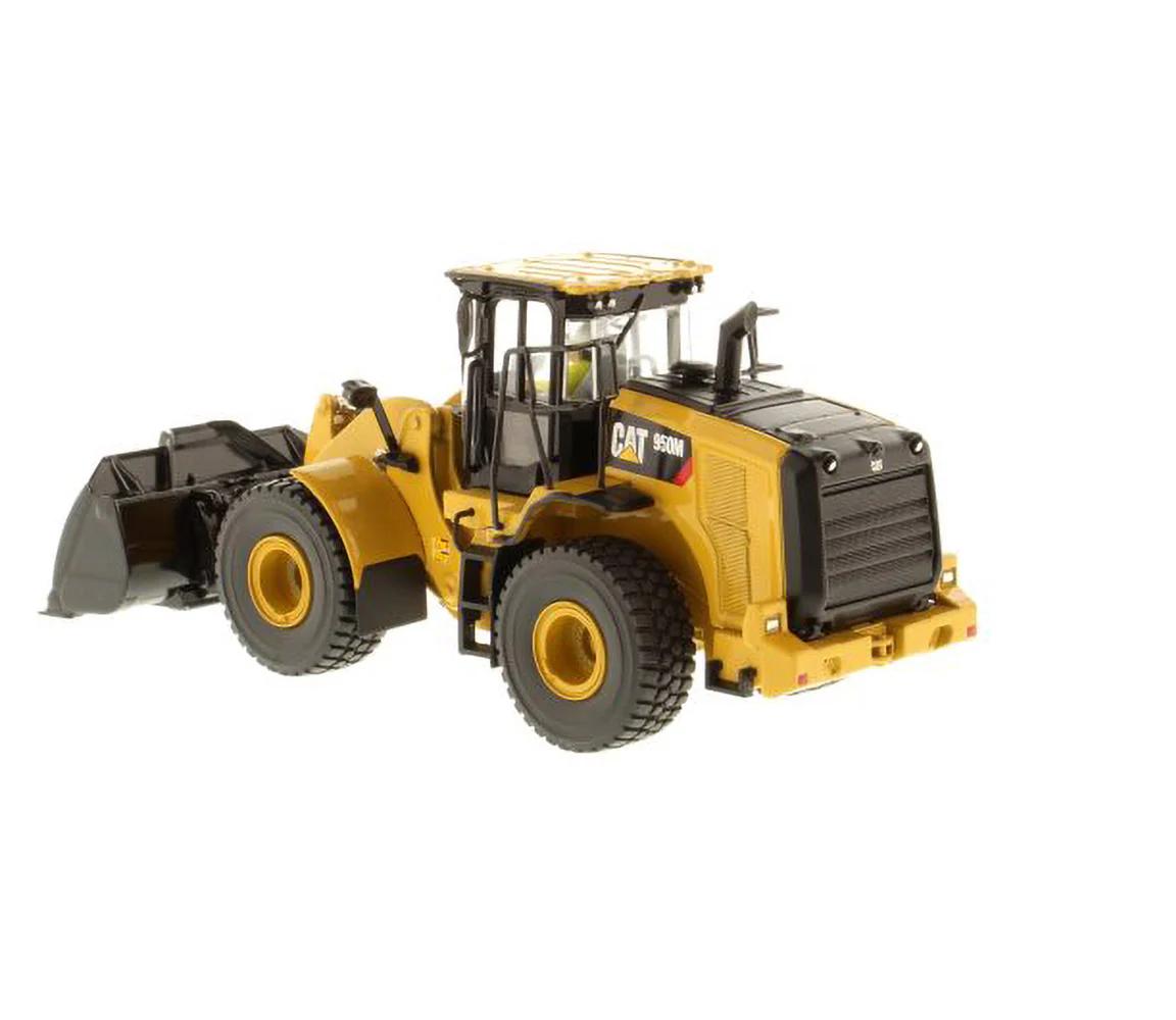 Diecast Masters model 1:50 scale Cat 950M Wheel Loader 85914