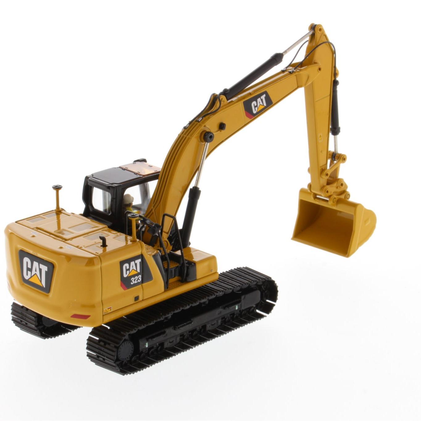 1:50 - Cat Diecast masters 323 Next Generation Hydraulic Excavator 85571